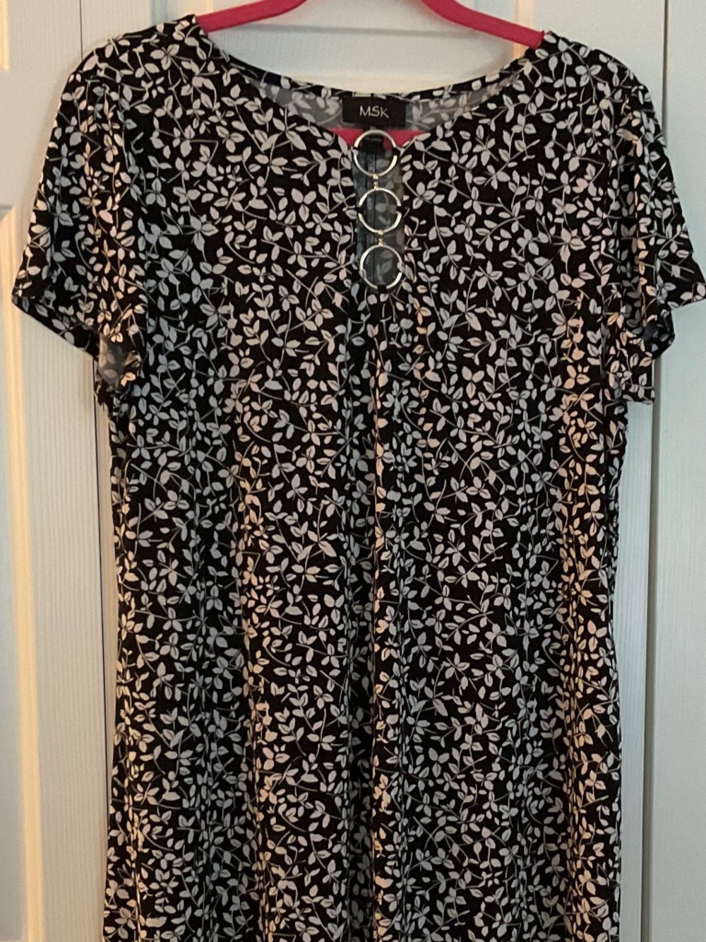 MSK women’s dress XL Black and White Floral